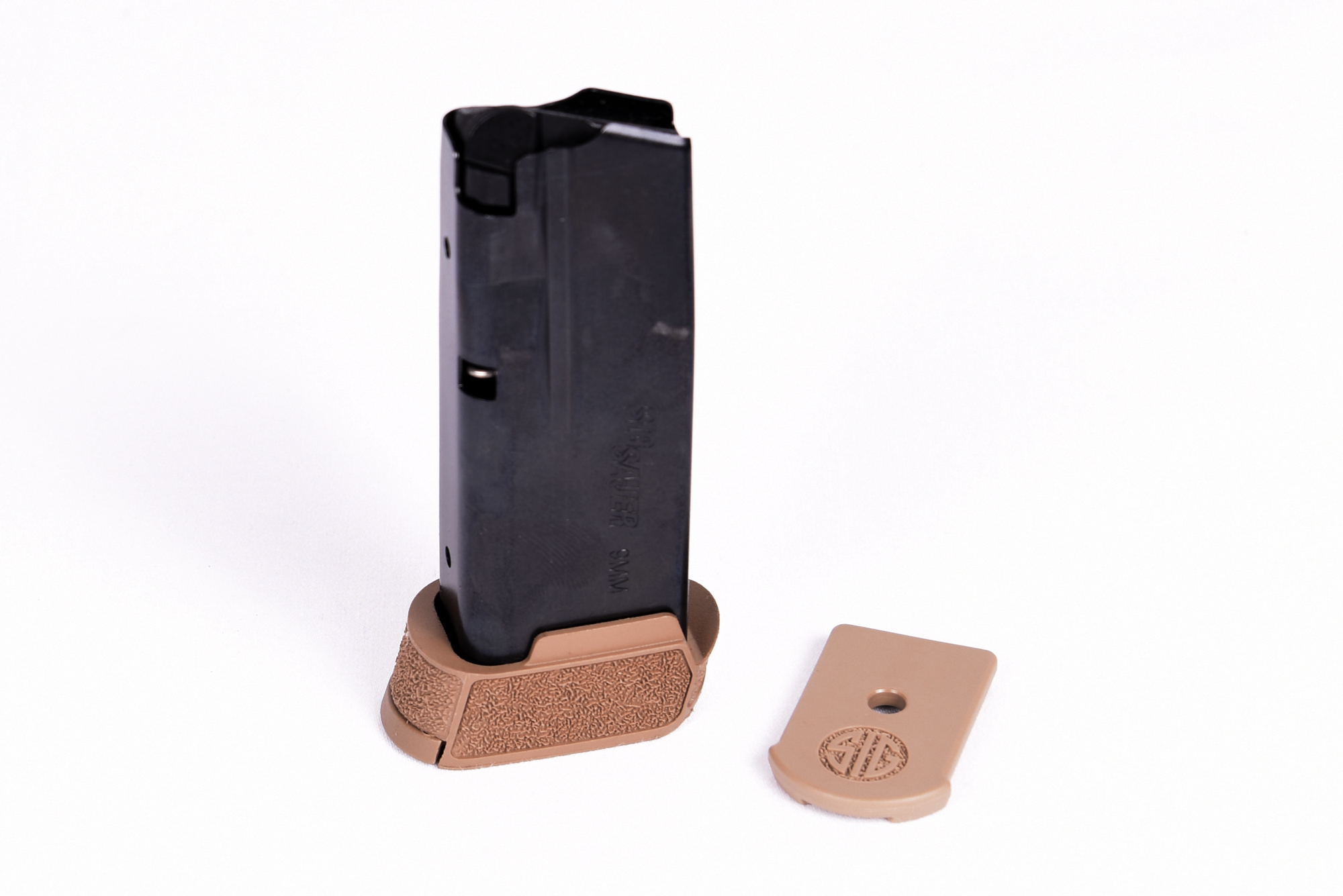Sig Sauer P365 12-round Coyote Brown steel extended magazine