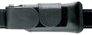 Safariland Model 123 horizontal magazine pouch in black with hook-and-loop belt attachment