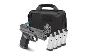 Springfield Hellcat Pro 9mm pistol in Desert FDE with Viridian RFX11 green dot